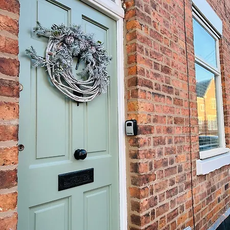 Overleigh Cottage, With Optional Hot Tub Hire Chester Exterior photo